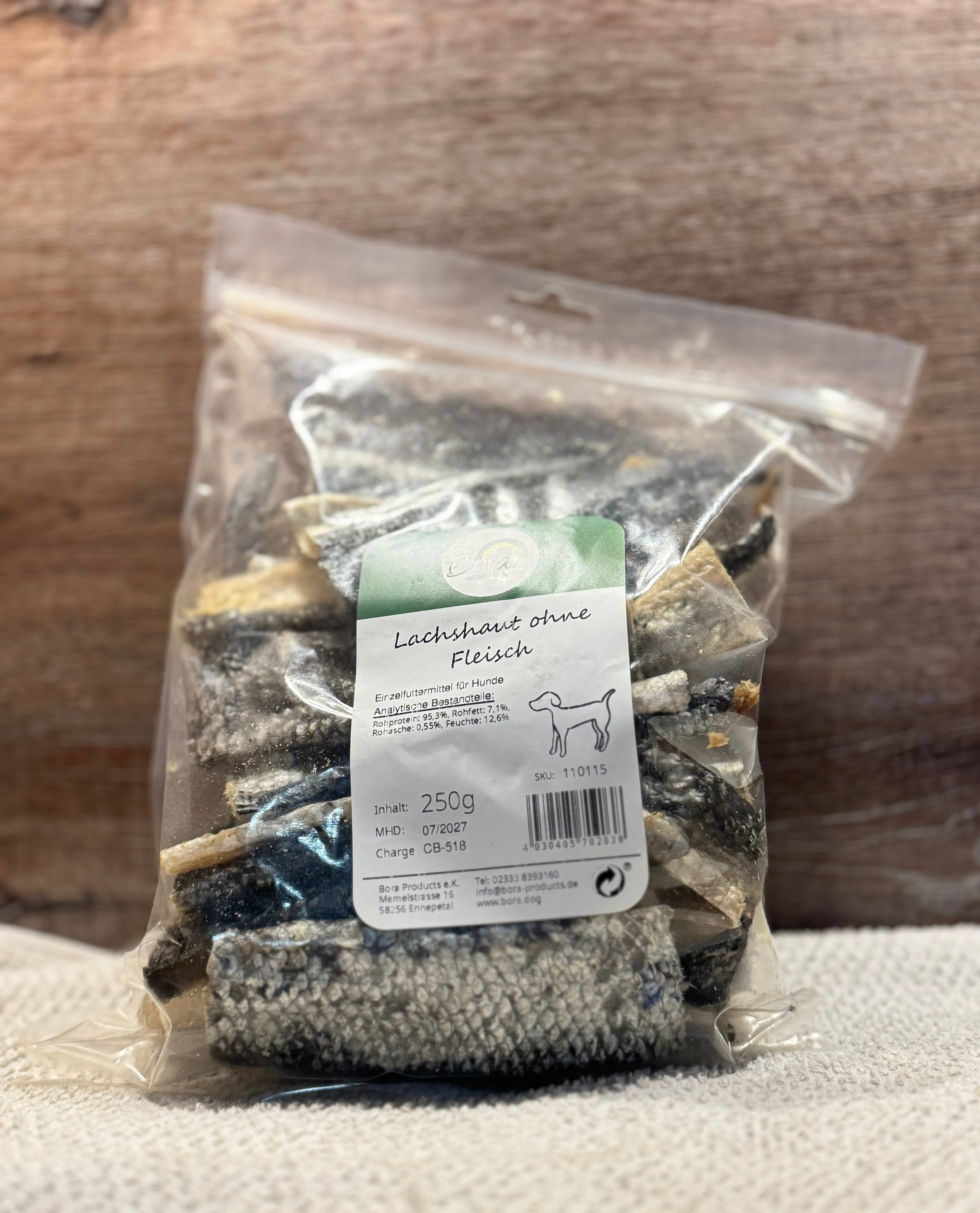 Peau de saumon séchée 250G - Friandise gourmande et naturelle pour chiens